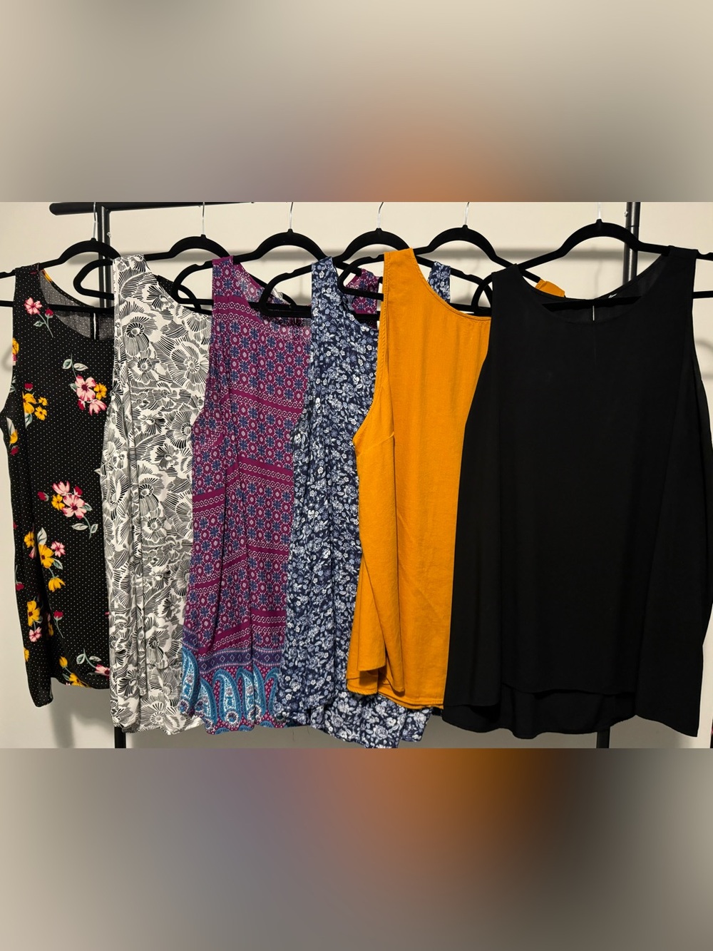 SIX Sleeveless/Tank Tops
